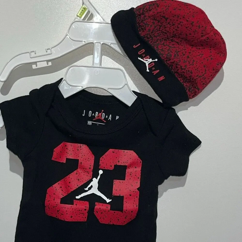 Jordan Baby Black Red Number 23 Jumpman logo Bodysuit‎ Beanie Set Size 6 Months
